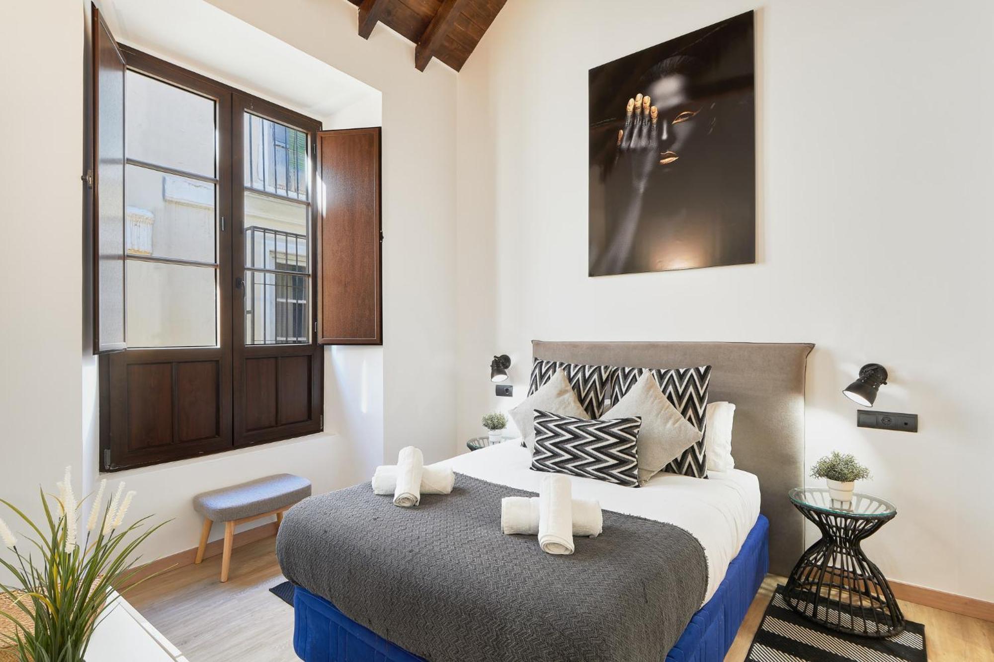 דירות Martires Malaga Centro מראה חיצוני תמונה